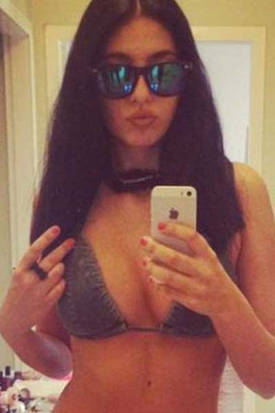call girls in Greater Kailash